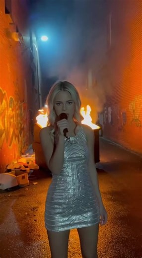 When you live in Utah, you just gotta sing it like a mantra… even if life feels like a dumpster fire. 🔥🎤 #UtahVibes #Utah #UtahCheck #UtahTok #UtahMom