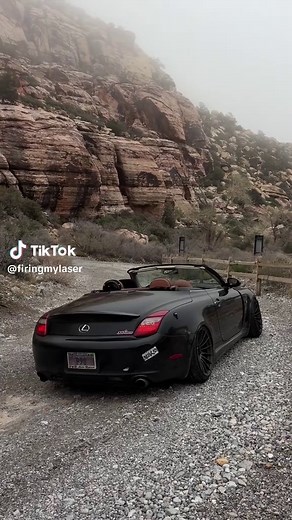 Exploring the Lexus SC 430: Features and Reviews