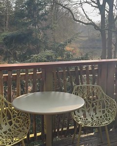 Explore a Treehouse Lodge with us 👀 Would you stay here? 🌲💚 Find out more: https://brnw.ch/21wRbpS | Center Parcs UK