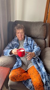 FARTING ON GRANDMA! 👵🏻🤬💨 | Angry Grandma