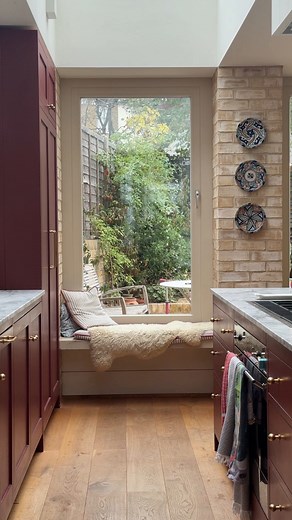 Rebecca Constable | Educational Interior Content on Instagram: "Not everyone wants to hear the truth but you often find out the hard way… 1. Designing, creating, building a home will ALWAYS take longer than you think. The best homes evolve over time so try not to fight it and take the pressure off. 2. Well made products often come at a cost. Of course there are exceptions, but quality generally means it’s not the cheapest option. Spend more where you can so that you only need to buy once and sav