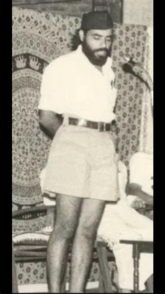 नरेंद्र मोदी की कहानी || Narendra Modi life journey #motivation #modi