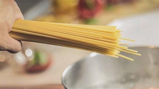 25 biggest hoaxes of all time