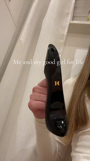 Discover the Allure of Carolina Herrera's Good Girl Perfume