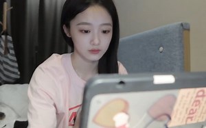 【Jenny】Mini vlog//校园日常 开心护肤