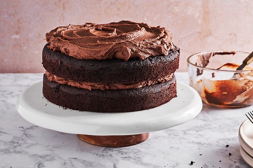 This Keto Chocolate Cake Is So Unbelieveably Fudgy