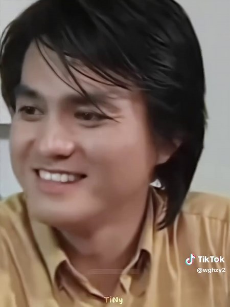 Exploring Visual Evolution: 2025 vs 2005