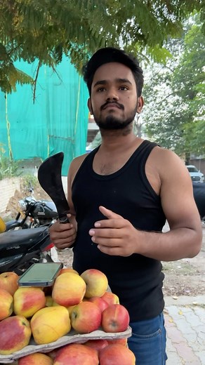 || आदित्य Sɪɴɢʜ || on Instagram: "Share with your blogger friends 😂 @punit_d.vine #reel #comedy #comedyvideos #funny #blogger #vlog #funny #explore #animal #instagram Disclaimer: this video is only for fun don’t take seriously thank you ❤️✨"