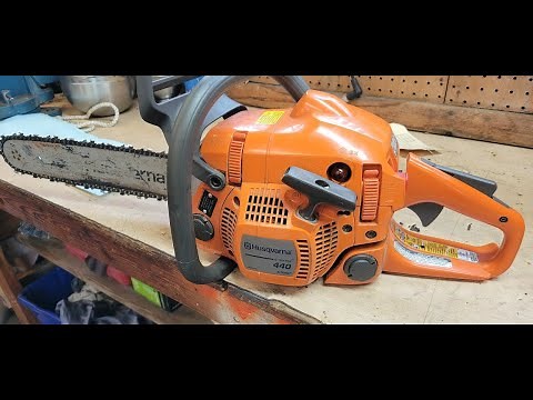 fixing a Husqvarna 440 chainsaw oil leak