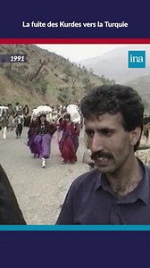 L'exode des Kurdes en 1991. Au lendemain de la guerre du Golfe, l’espoir kurde s’effondre. Des familles entières fuient vers la Turquie : une marche de plusieurs jours à travers les montagnes, dans le froid et la faim pour plus d’un million de personnes. 👉A retrouver en intégralité sur notre chaîne YouTube INA Reportages (🔗lien en commentaire). #CAPA | INA