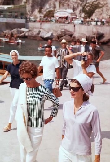 Jackie Kennedy: Iconic Fashion of the 60s and 70s