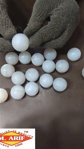 High temperature & chemical proof round silicone rubber balls available in different sizes