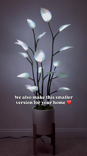 The most dynamic smart light in the world✨ 🧘 Soothing light to help you relax 🎵 Next generation interactivity to bring your music to life 🎨 Countless animations and colors to enhance your vibe Get yours while supplies last🔥 | Fluora