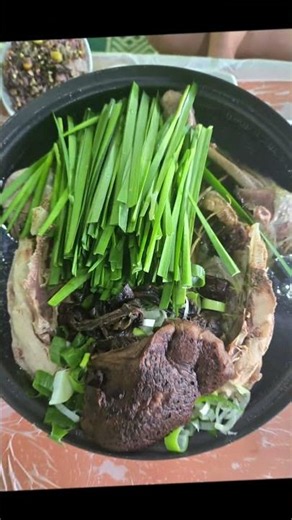 6월인데 날씨가 더럽게 더울땐 능이백숙추천드려요.. 계곡에 발담그며 백숙에 소주한잔^ 백구 두마리와 함께 ㅎㅎ#별내맛집#청학리맛집#능이백숙#서궁관