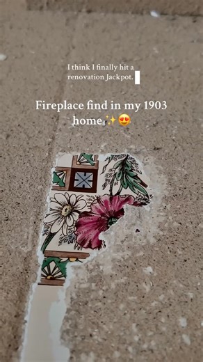 Wyntir Rose on Instagram: "Renovation jackpot ✨✨✨✨ I have no idea what date these are from, whether they are older or later reproduction, (probably reproduction but still beautiful!) but nonetheless they are still vintage to some degree! Gonna get it stripped back and then do some research ❤️ just gonna be a little tough getting the backing off as it’s been completely glued and don’t want to damage it 😬 #renovation #fireplace #victorian #edwardian #oldhouse #vintage #oldhomerenovations #aesthet