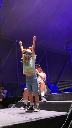 Empowering Moments with G Flip: Finding Identity and Connection