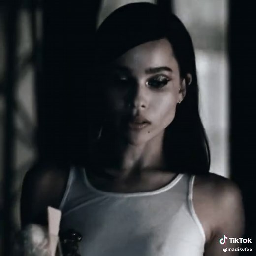 Catwoman: Zoe Kravitz's Stunning Role in The Batman