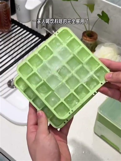 Affordable Ice Maker vs. Cost-Effective Ice Bucket: Which is Better