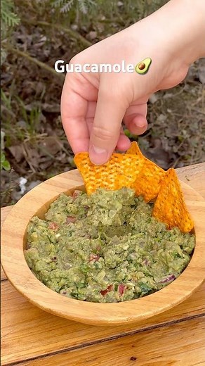 🥑⚡ Guacamole That Steals the Show!