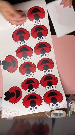 Creating DIY Elmo Iron-On Vinyl Designs | Step-by-Step Tutorial