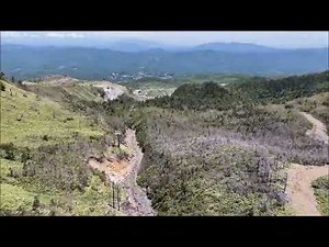 火山の噴火で廃墟になったスキー場