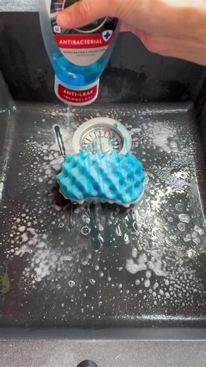Effective Sink Cleaning with Sudsy Scrubs
