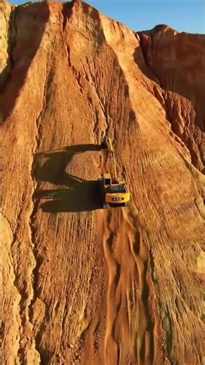 Mini Excavator Adventure: Digging Through Desert Sands! 🚧