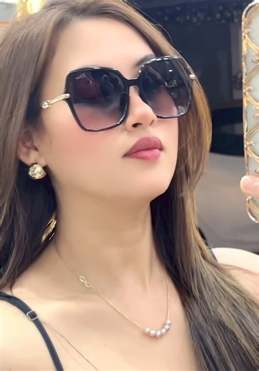 Exclusive High-Quality Leather Handbags Available Now