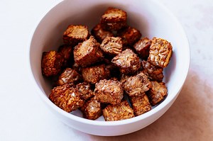 Crispy Air Fryer Tempeh (Gluten-Free, Vegan)
