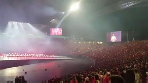13K views · 424 reactions | MAJULAH SINGAPURA: The whole stadium rises to its feet to sing the national anthem at #NDP2016. bit.ly/ndp16live (Video: Linette Lim) | CNA | Facebook