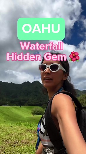 Add this hidden gem waterfall hike to your Oahu itinerary. Lulumahu falls is an easy and fun hike to do with a gorgeous waterfall at the end. Use alltrails app to not get lost #thingstodoinoahu #oahuhikes #waterfallhike #oahuhikes #hawaii #traveltohawaii #aloha #hiddengems #uniquethingstodo