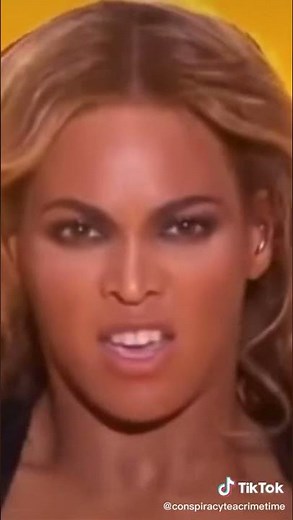 Beyoncé being possessed on stage by a demon she calls Sasha Fierce #shorts