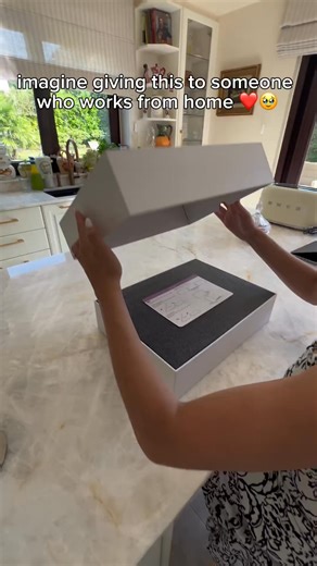 The most perfect work from home gadget to fit all your work needs while at home 🏠 #tech #techgadgets #newtech #monitor #wfh #coolfinds #coolgadgets #tech #amazonfinds | Aura-Displays.com