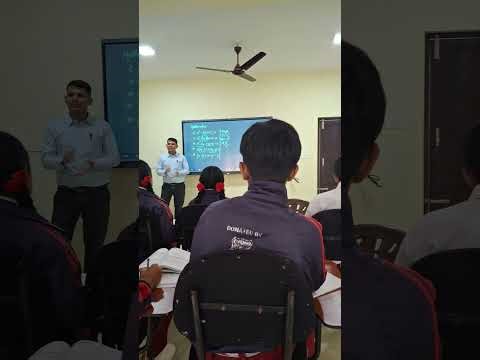 Learning algebra through smartboard