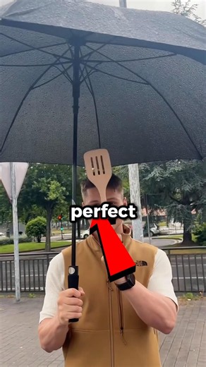 How To Use Umbrella On a Bike 🤩