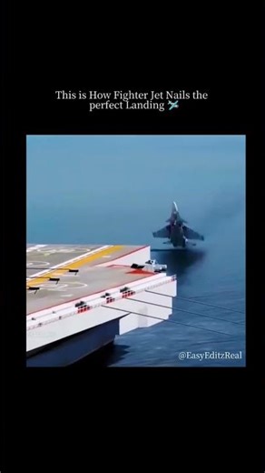 This is How Fighter Jet Nails the perfect Landing 🛬