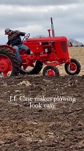 231K views · 2.1K reactions | Plowing with old #jicase power #Tractors #plowing #farmlife | Farm Stock Tractor Pullers | Facebook