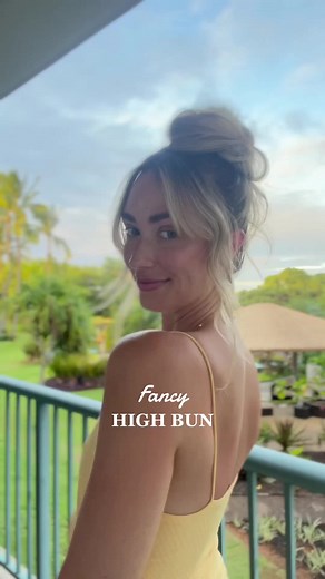 The perfect high bun for any event ✨🤍 #hairtutorial #highbun #formalhair #weddinghair