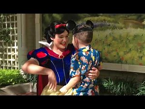 Snow White Hug At Disneyland And Walt Disney World Mashup
