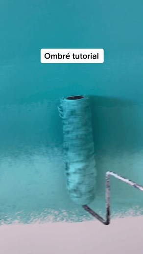 Ombré tutorial #watchmepaint #ombre #paint #wallwear #handpaintedmural #mural #muralist #tutorial #learnontiktok