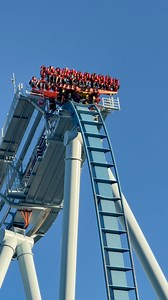 205 Feet, STRAIGHT DOWN 😳 | Griffon - Busch Gardens Williamsburg #rollercoaster #buschgardenswilliamsburg #buschgardens #virginia | CoasterAddict