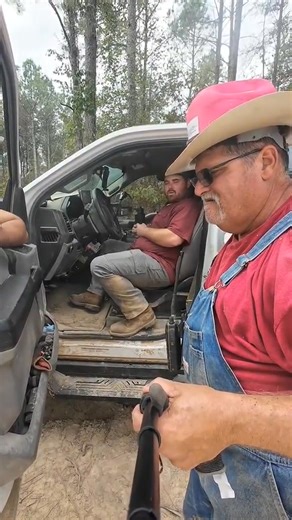 The actions and opinions expressed by Kelly does not represent those of Cutting Edge Logging 😂 | Kelly Comedy