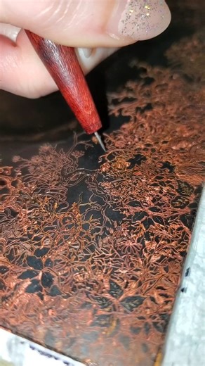 Wow I made a thing and actually finished it! 🎉🎉🎉 Tackled a few quirks of electro etching that I had been struggling with, and I learned a lot. So pleased to see that this time all the dense foliage and overly time consuming tiny details are more dimensional. Yay! I tried playing Nausicäa in the background while working on this but my eyes kept blurring with tears so I can't really recommend it haha. Turns out I can't watch that movie without crying anymore. Such a fantastic film. I also re-li