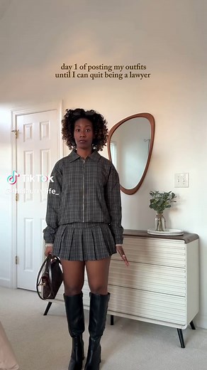 Stylish Plaid Skirt Outfit Ideas for Every Occasion