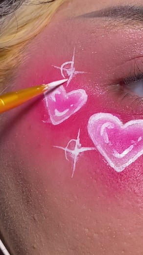 Recreating 90’s Heart Airbrush Look as Blush! Makeup Tutorial