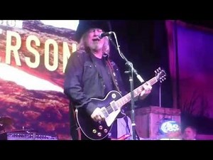 John Anderson - Money in the Bank (Houston 10.23.15) HD