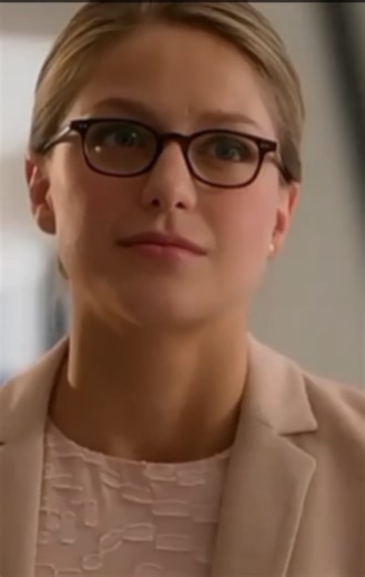 Una nueva reportera en acción: El viaje de Kara Danvers