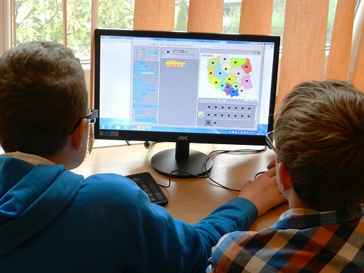 Educación STEAM: Qué Es, Barreras y Cómo Implementarlo en el Aula -
