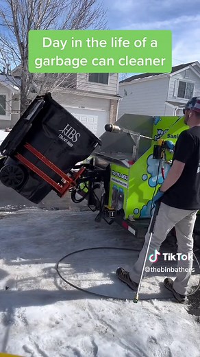 Garbage Can Cleaning: Day in the Life