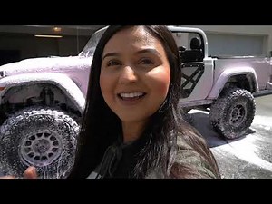 RST Girl Goes OFF ROADING In The New 2020 Jeep Gladiator